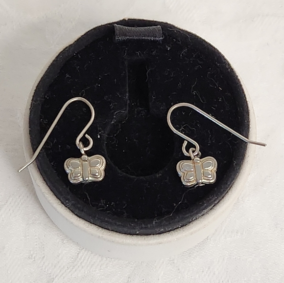 Vintage 3D Silver Butterfly Earrings - Picture 2 of 5